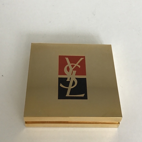 YSL Limited Edition powder blush (full size) with mini YSL brush - Picture 6 of 6